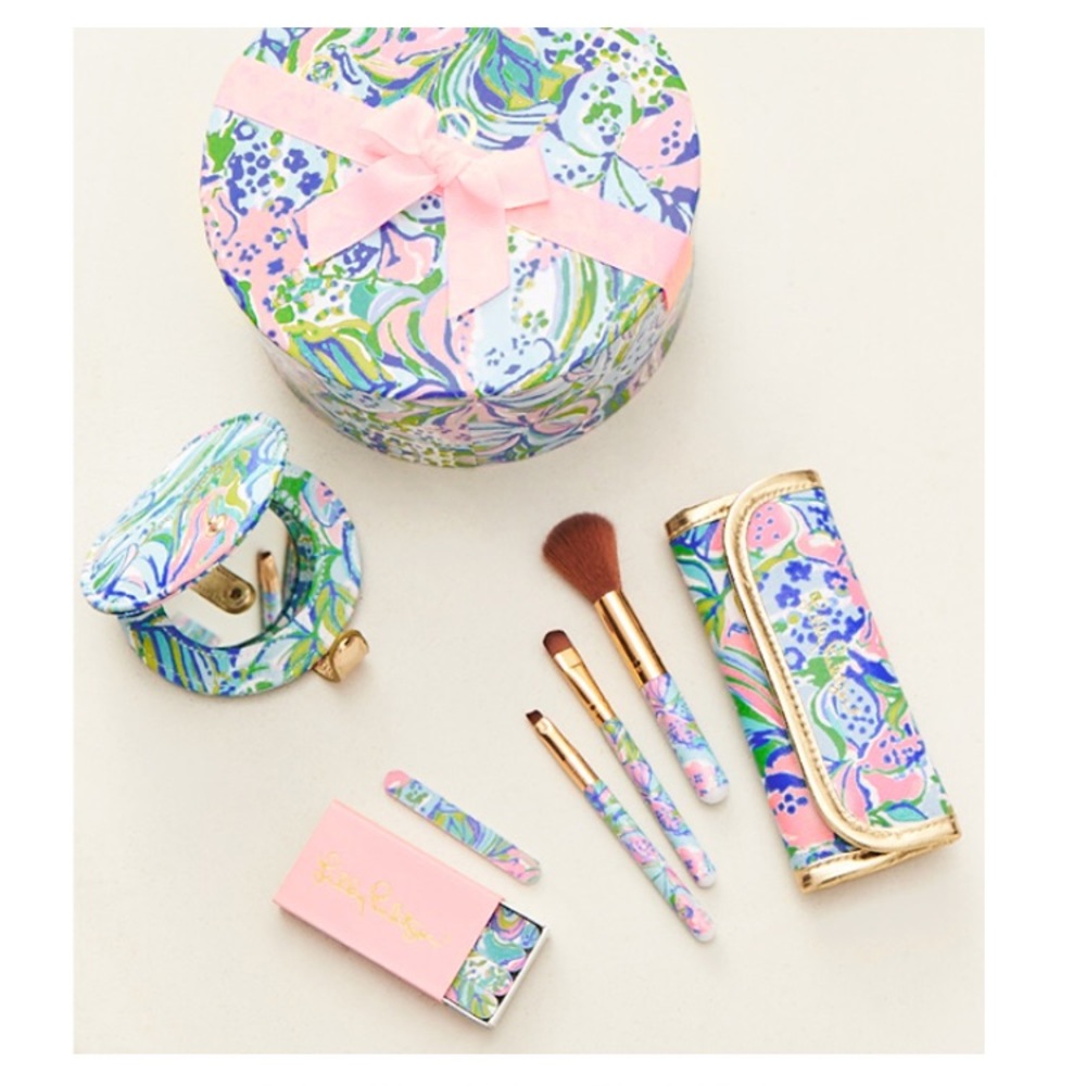 Lilly Pulitzer gift set